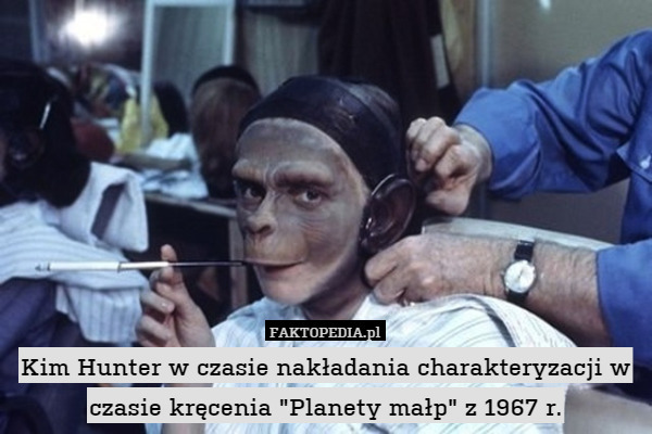 Kim Hunter w czasie nakładania charakteryzacji w czasie kręcenia "Planety małp" z 1967 r. 