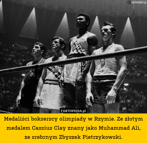 Medaliści bokserscy olimpiady w Rzymie. Ze złotym medalem Cassius Clay znany jako Muhammad Ali, ze srebrnym Zbyszek Pietrzykowski. 