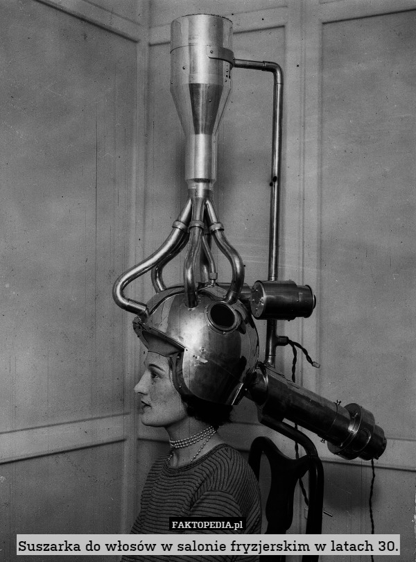 Suszarka do włosów w salonie fryzjerskim w latach 30. 