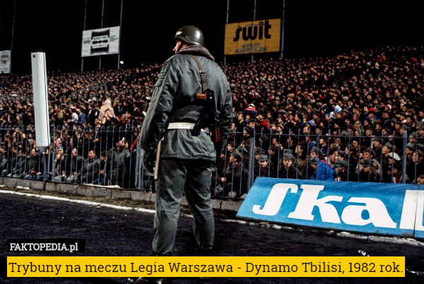 Trybuny na meczu Legia Warszawa - Dynamo Tbilisi, 1982 rok. 
