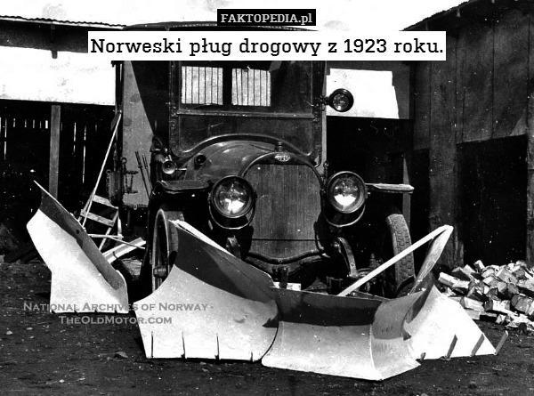 Norweski pług drogowy z 1923 roku. 
