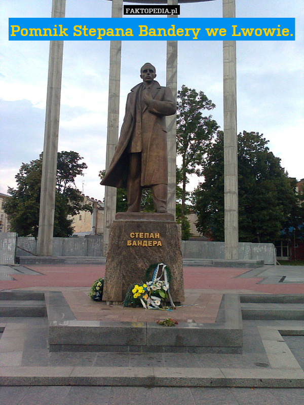 Pomnik Stepana Bandery we Lwowie. 