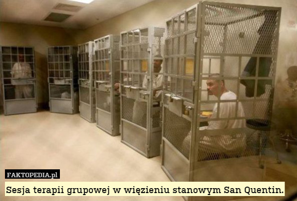 Sesja terapii grupowej w więzieniu stanowym San Quentin. 