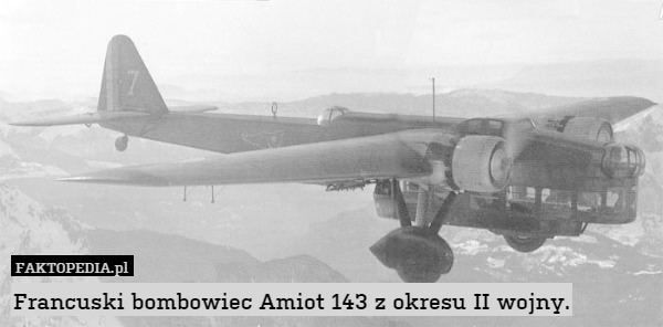 Francuski bombowiec Amiot 143 z okresu II wojny. 