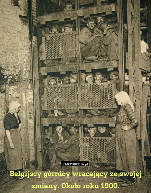 Belgijscy górnicy wracający ze swojej zmiany. Około roku 1900. 