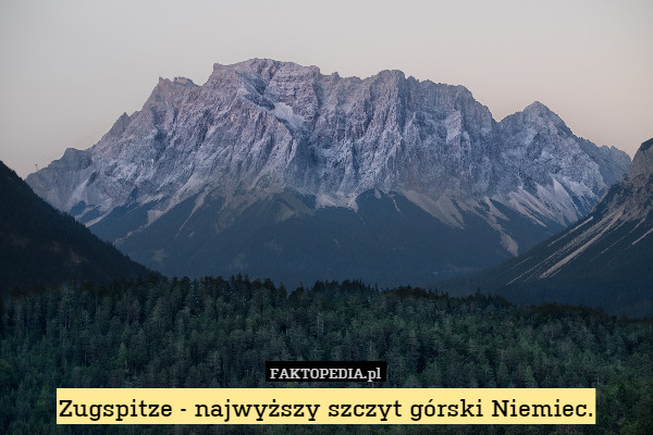 Zugspitze - najwyższy szczyt górski Niemiec. 