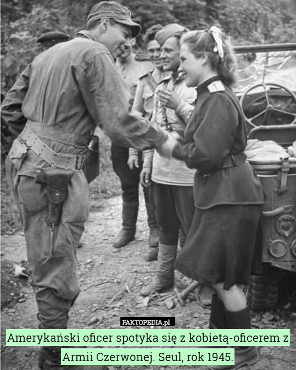 Amerykański oficer spotyka się z kobietą-oficerem z Armii Czerwonej. Seul, rok 1945. 