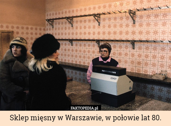 Sklep mięsny w Warszawie, w połowie lat 80. 