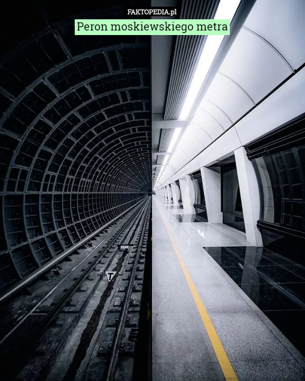 Peron moskiewskiego metra 