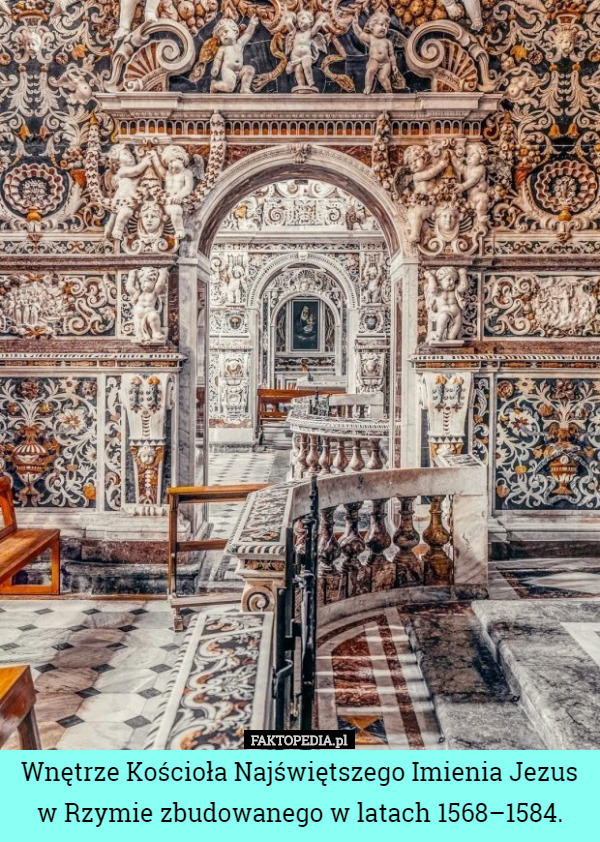 Wnętrze Kościoła Najświętszego Imienia Jezus w Rzymie zbudowanego w latach 1568–1584. 