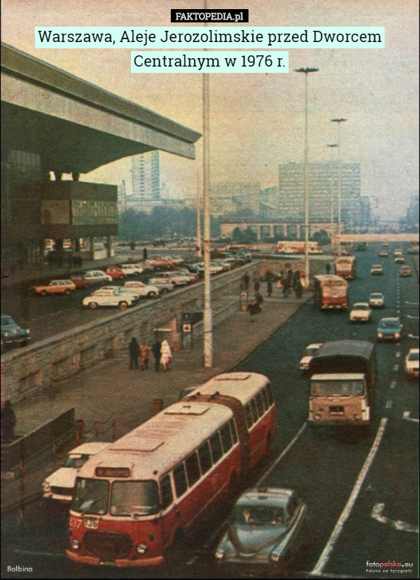 Warszawa, Aleje Jerozolimskie przed Dworcem Centralnym w 1976 r. 