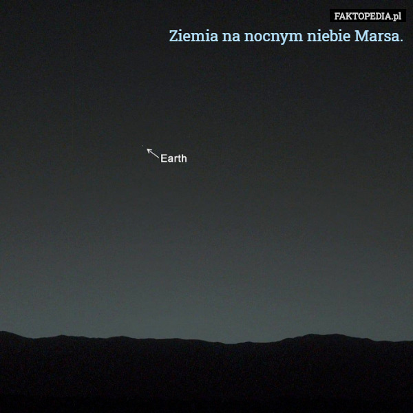 Ziemia na nocnym niebie Marsa. 