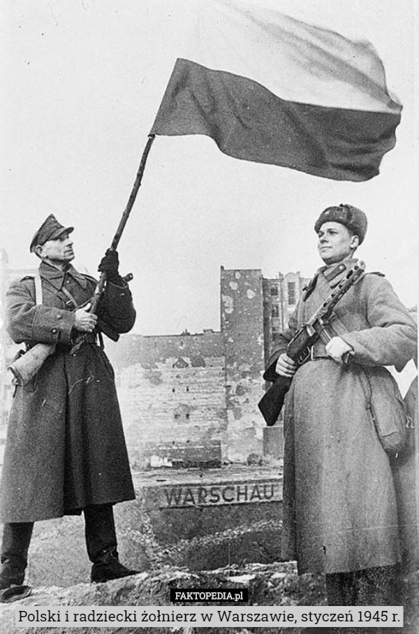 Polski i radziecki żołnierz w Warszawie, styczeń 1945 r. 