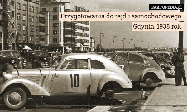 Przygotowania do rajdu samochodowego.
Gdynia, 1938 rok. 