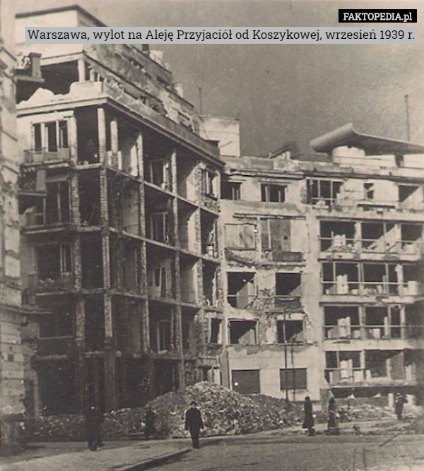 Warszawa, wylot na Aleję Przyjaciół od Koszykowej, wrzesień 1939 r. 