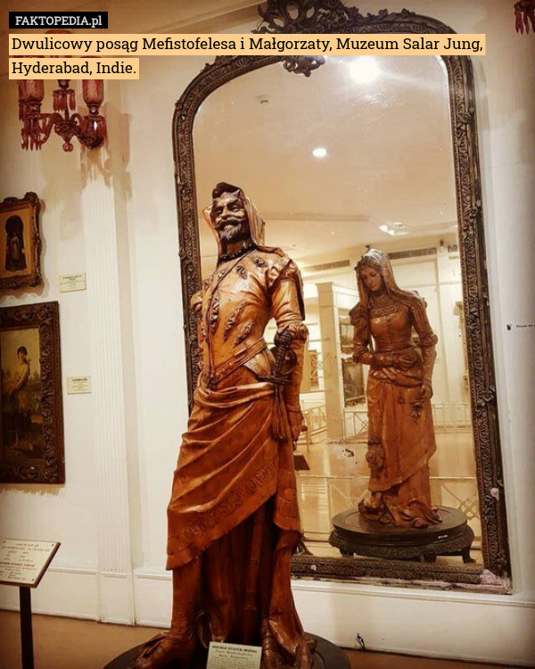 Dwulicowy posąg Mefistofelesa i Małgorzaty, Muzeum Salar Jung, Hyderabad, Indie. 