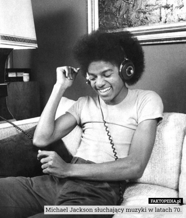 Michael Jackson słuchający muzyki w latach 70. 