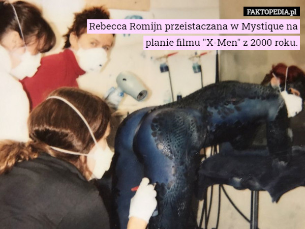 Rebecca Romijn przeistaczana w Mystique na planie filmu "X-Men" z 2000 roku. 