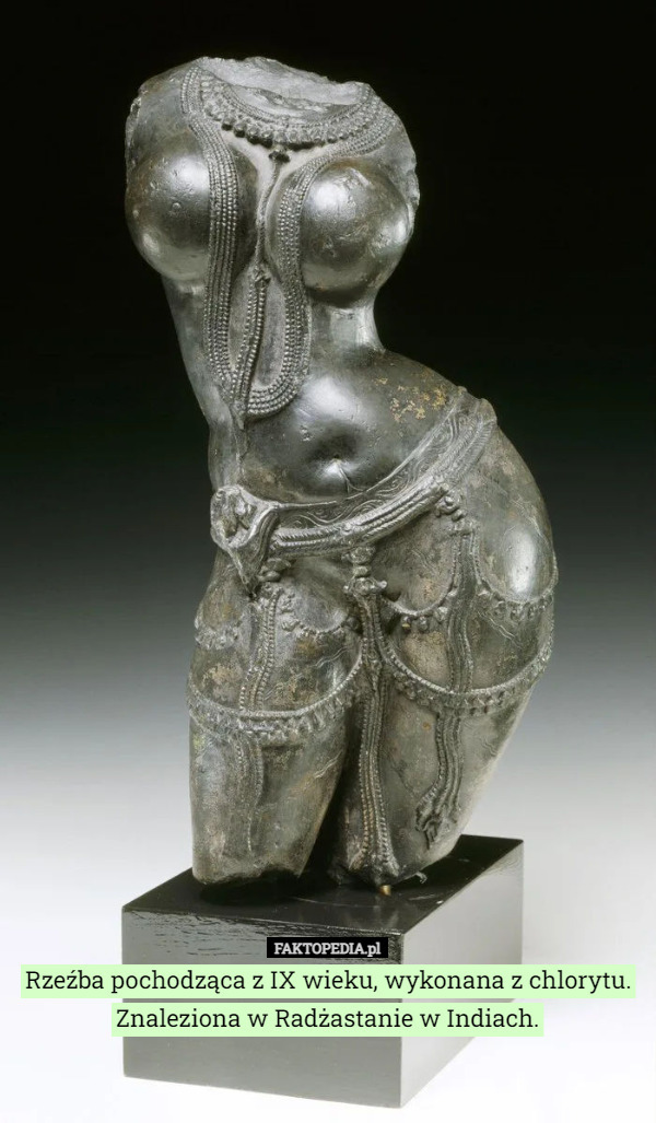 Rzeźba pochodząca z IX wieku, wykonana z chlorytu. Znaleziona w Radżastanie w Indiach. 