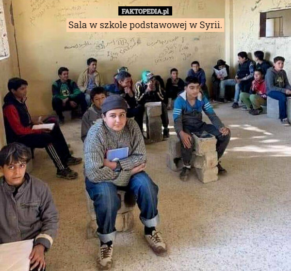 Sala w szkole podstawowej w Syrii. 