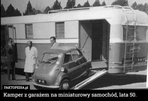 Kamper z garażem na miniaturowy samochód, lata 50. 