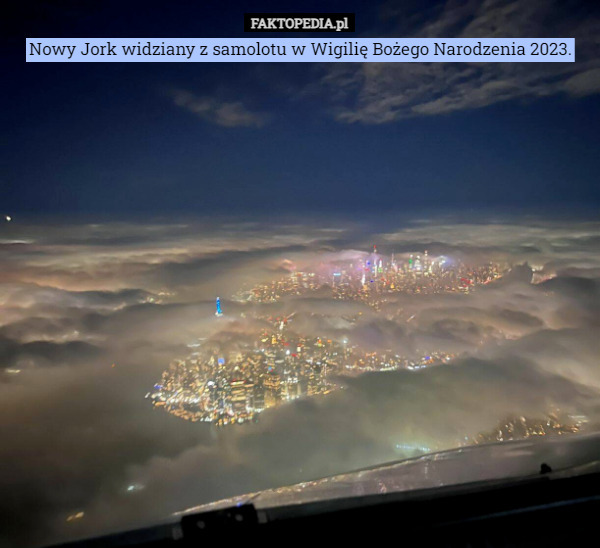 Nowy Jork widziany z samolotu w Wigilię Bożego Narodzenia 2023. 